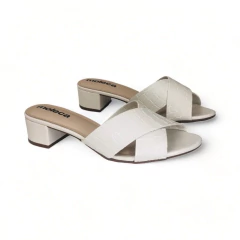 Zueco Tiras Cruzadas Tacon Verniz 3 1/2 Napa Croco Moleca (5259807CR) - tienda online