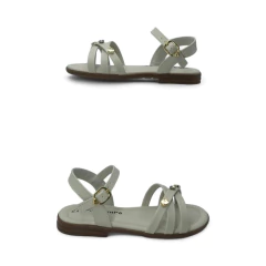 Sandalia Tiras Cruzadas Aplique Tachas Napa PéComPé (800114NP) - comprar online