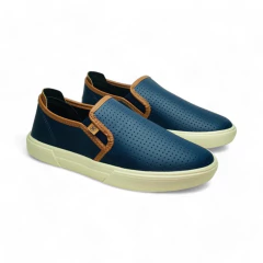 Nautico c/ Elastico Troquelado Napa Molekinho (2829102NP) - comprar online