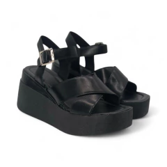 Sandalia Tiras Cruzadas Napa Chuna (0780NP)