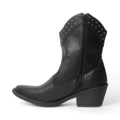 Tejana Recortes Tachas Cierre Interno Napa By Sexy (TEX2NP) - Mousse Calzados