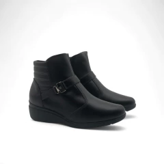 Botita Detalle Aplique Base Taco Chino Cierre Interno Napa Piccadilly (117106NP)