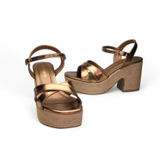Sandalia Tira Cruzadas Plataforma Taco 8 1/2 Forrado Metalizado Via Marte (161007MZ) - comprar online