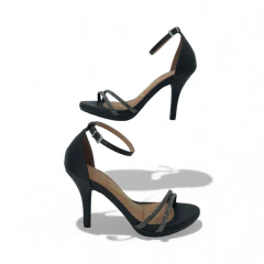 Sandalia C/Talonera Doble Tira C/Strass Taco 8 1/2 Metalizado Vizzano (62101063NP) - comprar online