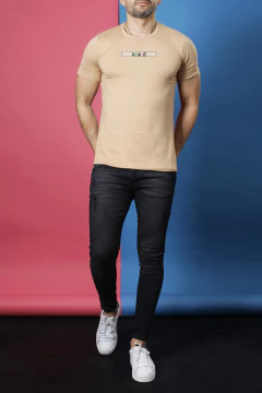 Imagen de REMERA GAMUZADA PLASTISOL COLORES (39209)