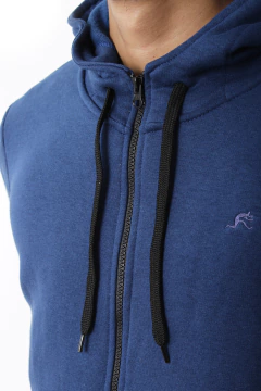 Imagen de CAMPERA DE FRISA CON CAPUCHA (34400)