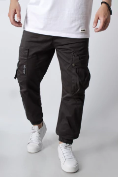 JOGGER CON PUÑO (43351) - No End MAYORISTA