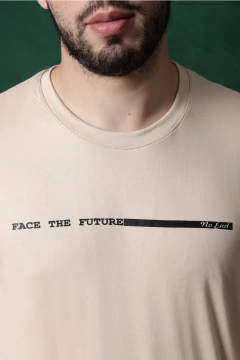 REMERA FACE THE FUTURE (44265) - tienda online