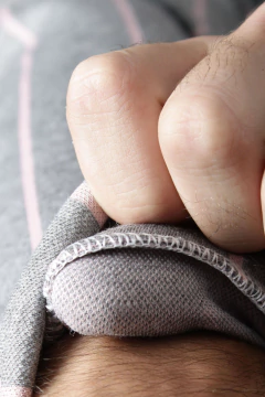 BUZO CANGURO RAYADO (40058) en internet