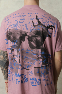 REMERA HONEY IT RANG AND RANG (43257) en internet