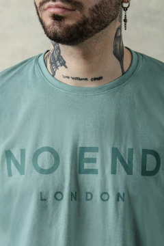 REMERA BASICA LONDON (41292) - No End MAYORISTA