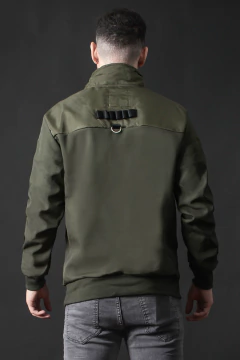 BUZO 1/2 CIERRE BOLSILLOS CON TAPA (42060) en internet