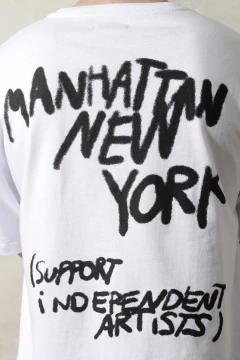 REMERA OVER MANHATTAN (43768) - No End MAYORISTA