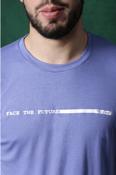 REMERA FACE THE FUTURE (44265) en internet
