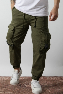 JOGGER IMPORTADO PUÑO CON CIERRE (44360)