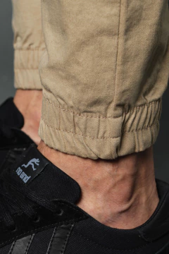 JOGGER GABARDINA (40310) en internet