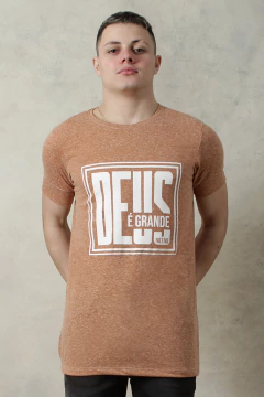 REMERA DEUS E GRANDE RELAX (43205) - No End MAYORISTA