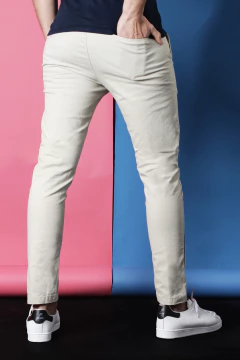 PANTALON GABARDINA CHINO TAPA 2 BOLSILLOS (39312) en internet