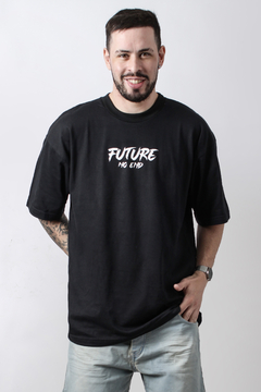 REMERA OVER FUTURE (42251) en internet