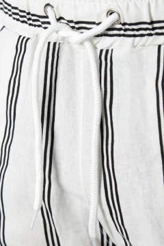 Imagen de BERMUDA LINO RAYADA (41332)