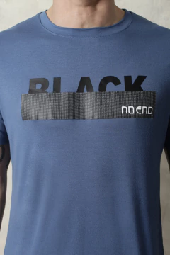 REMERA BLACK NO END GAMUZADA (43237) - tienda online