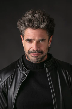 CAMPERA SIMIL CUERO C/SPANDEX (42463) en internet