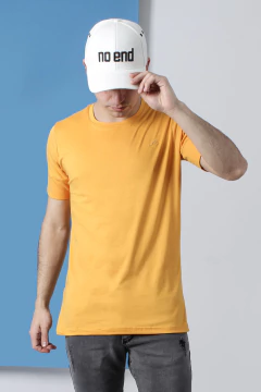 REMERA BÁSICA GAMUZADA (43207) - No End MAYORISTA