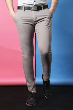 PANTALÓN CHINO GABARDINA (39309) en internet