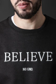 BUZO CUELLO REDONDO RELAX BELIEVE (42027) - No End MAYORISTA