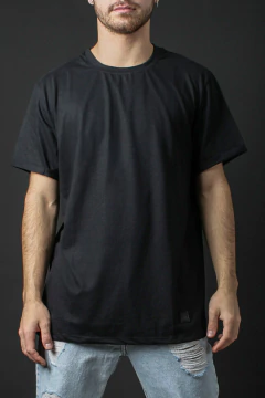 REMERA OVERSIZE BÁSICA (40219)