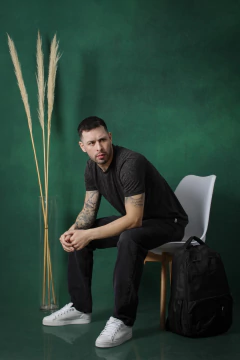 JEAN VALENCIA (45351)