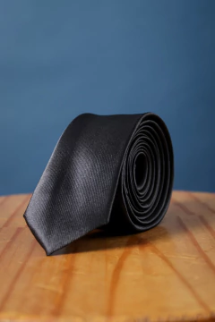 CORBATAS LISAS IMPORTADAS (44962)