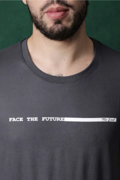 REMERA FACE THE FUTURE (44265)