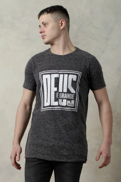 REMERA DEUS E GRANDE RELAX (43205)