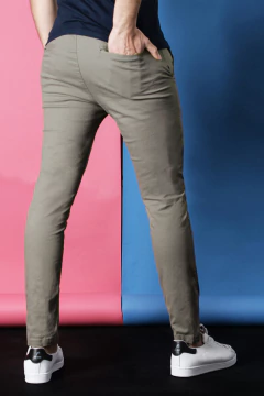 PANTALÓN CHINO GABARDINA (39309)