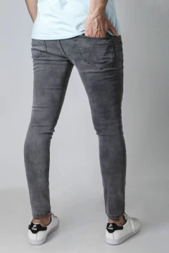 JEAN SKINNY HAMBURGO (39370) - comprar online