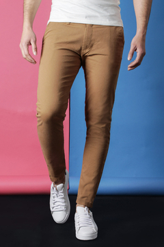 PANTALÓN CHINO GABARDINA (39309) en internet