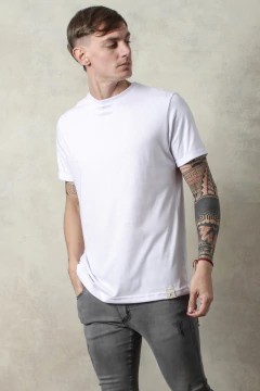 REMERA MUSCLE FIT (43231) - comprar online