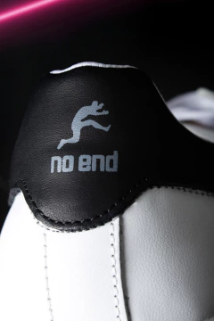 ZAPATILLA CUERO BLANCA (4270400) en internet