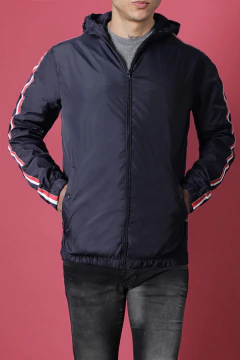 ROMPEVIENTO TIRA EN MANGA (38453) - tienda online