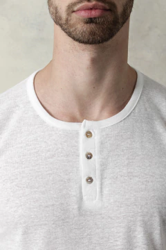 REMERA BUTTONE CON BOTONES (43239) - comprar online