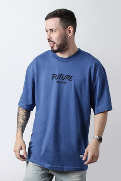 REMERA OVER FUTURE (42251) en internet