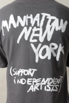 Imagen de REMERA OVER MANHATTAN (43768)