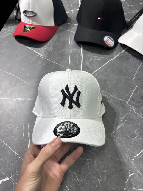 BONÉ NEW ERA (ORIGINAL)