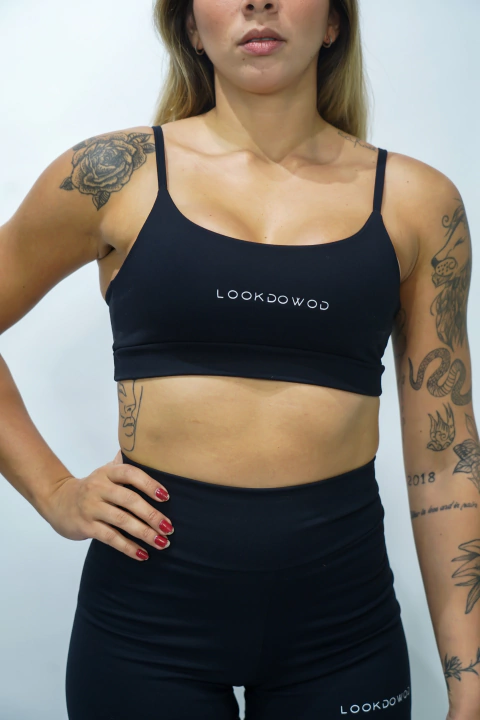 TOP BASICO PRETO