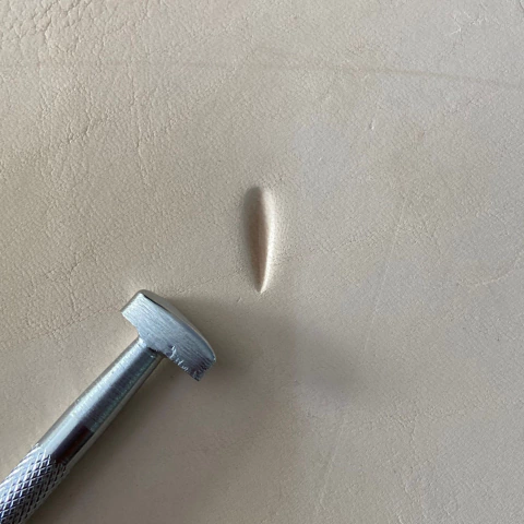 Ferrinho/ Pino/ Carimbo CraftJapan P367 Sombreador Flor Liso