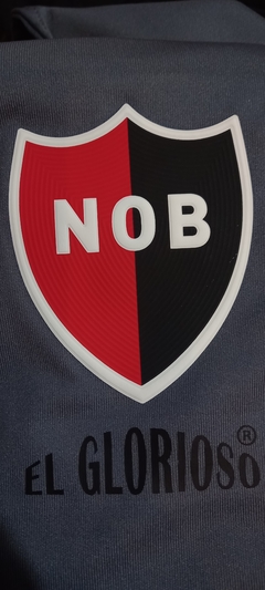 Remera City Negro y gris - Tienda Newell's