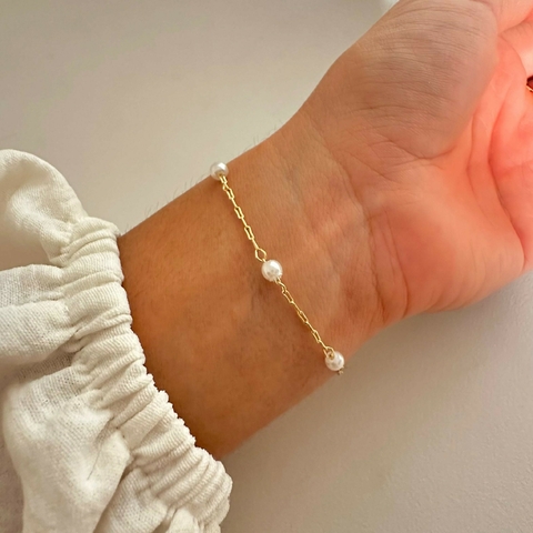 Pulseira pérolas banhada a ouro 18k