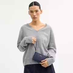 PREORDEN Coach Corner Zip Wristlet In Signature Canvas