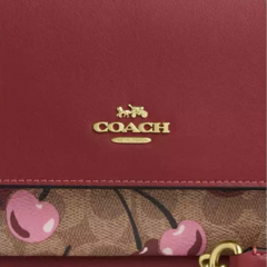 *PREORDEN* Coach Klare Crossbody Bag In Signature Canvas With Cherry Print - comprar en línea